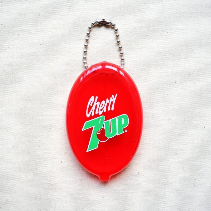 7UP セブンアップ クリアレッド コインケース キーホルダー