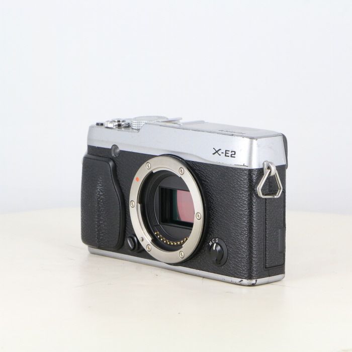 フジフイルム FUJIFILM X-E2 シルバー ボディ