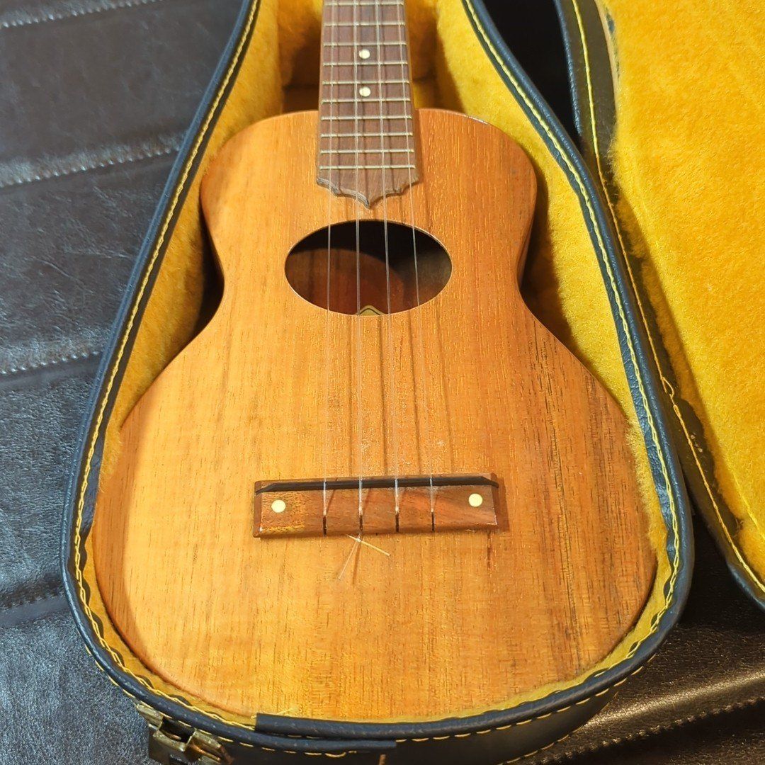 ソプラノウクレレ ukulele
