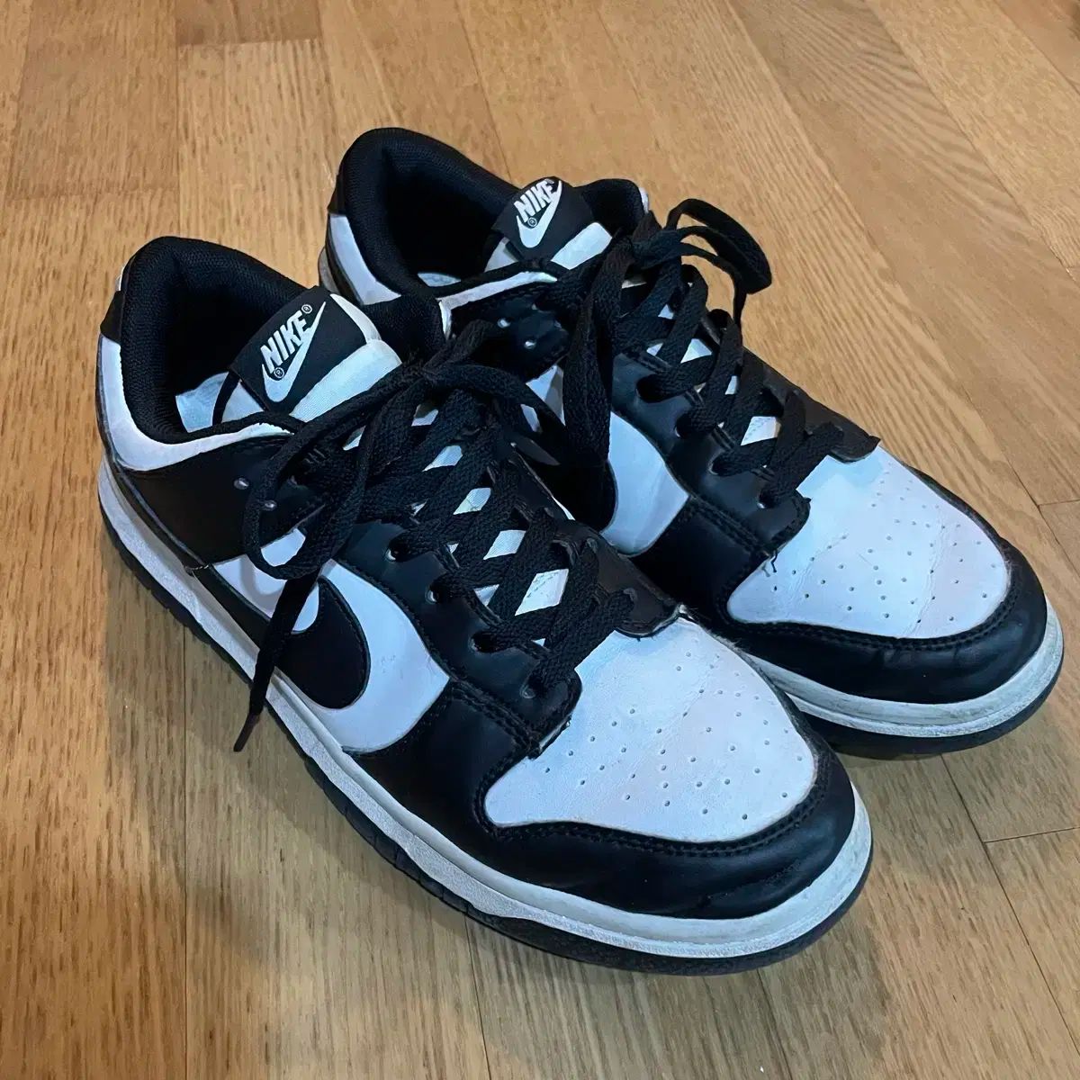 NIKE ナイキ ダンク ロー ブラック-ホワイト 275