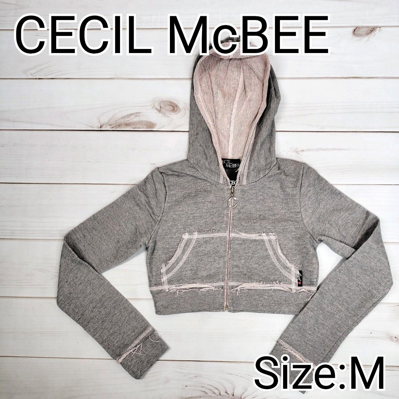 未使用 タグ付き CECIL McBEE セシルマクビー ミニ丈パーカー パーカー