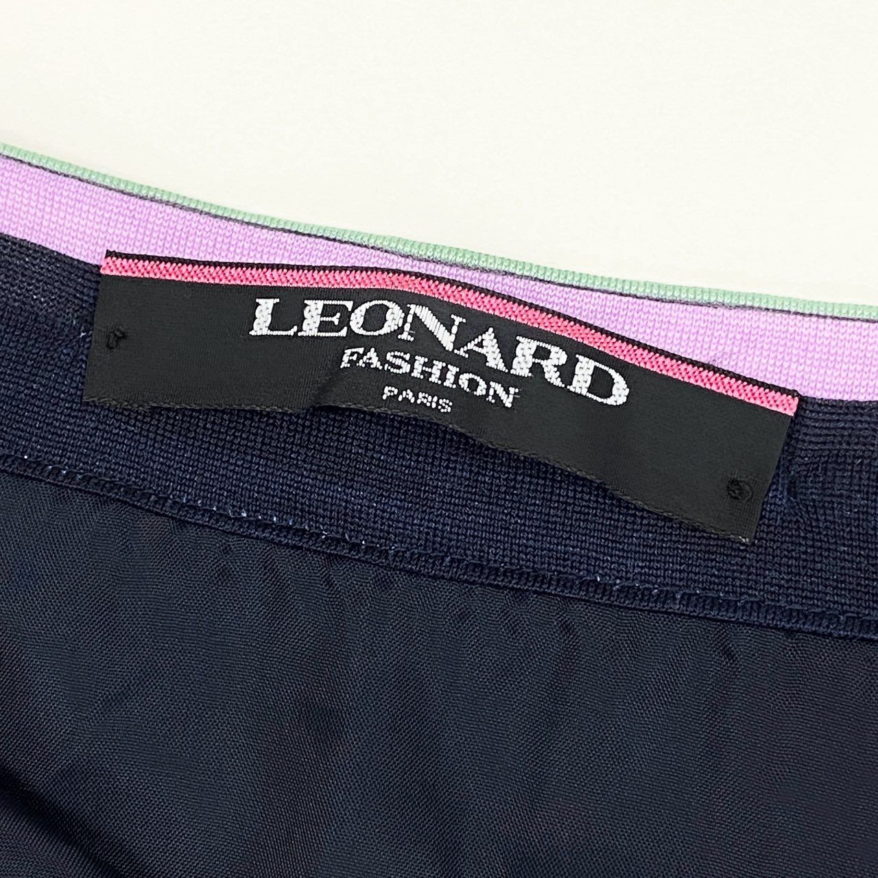 LEONARD レオナール