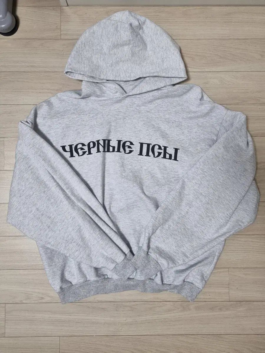 ゴーシャラブチンスキー 美品バーガンディ グレー フーディM イージー Gosha Rubchinskiy(ゴーシャラブチンスキー