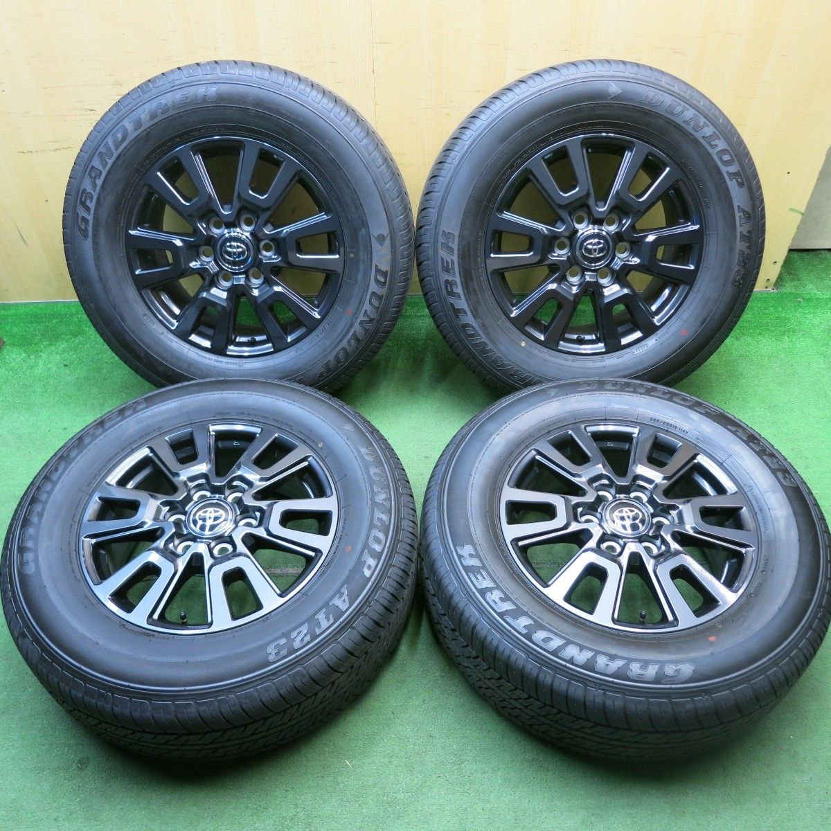 ランクル250 純正 265/65R18 ダンロップ グラントレック 新車外し！24年☆トヨタ ランクル 250 VX 純正 265/65R18