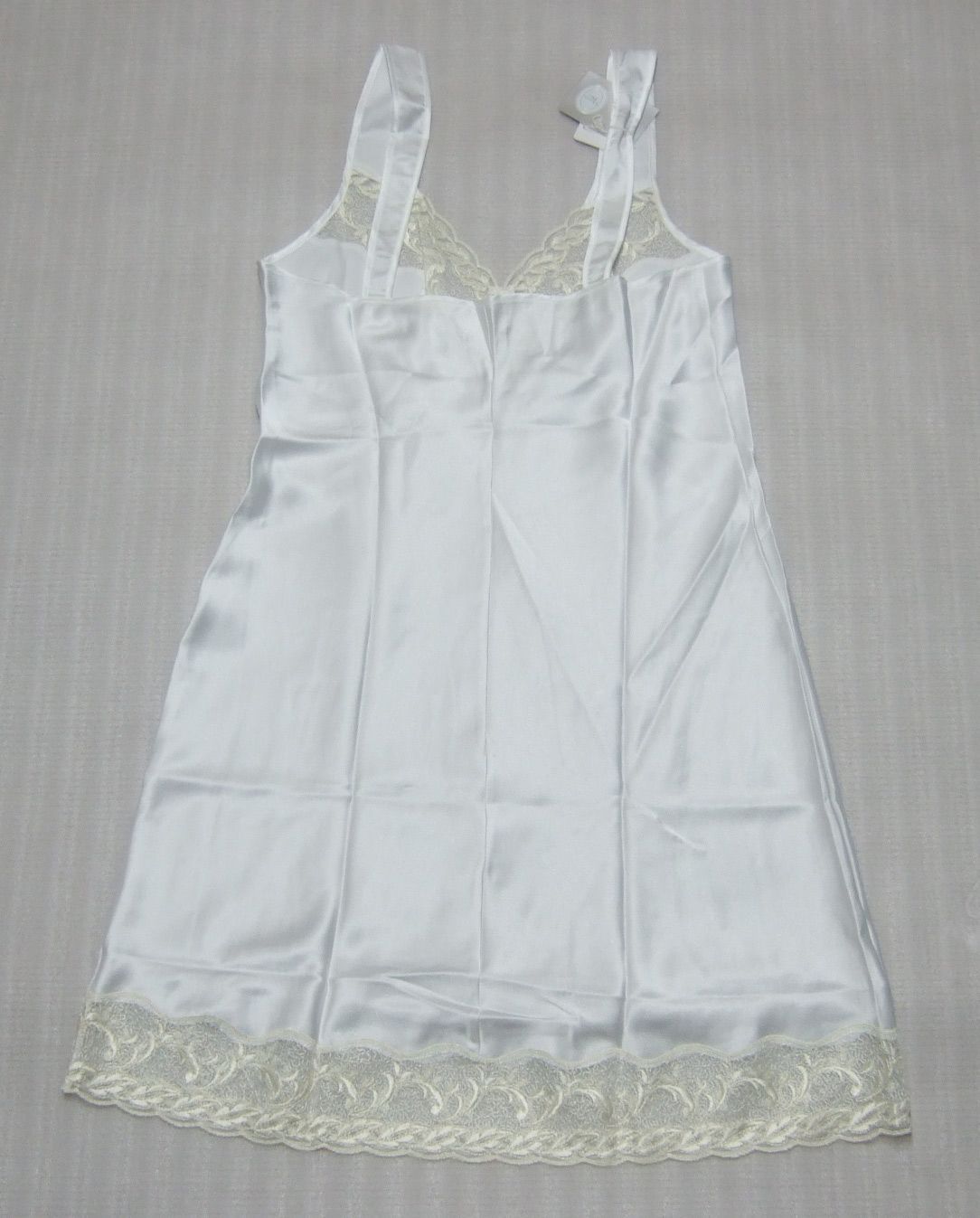 Christian Dior 水色レーススリップ Christian Dior ②水色 レース付きショーツ - メルカリ