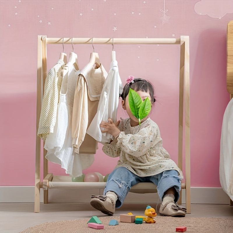 ハンガーラック 子供部屋用の木製着せ替えスタンド 子供用ハンガーラック 収納棚付き 床置き式 フローティングガーメントラック 子供用 ブナ材 ユーティリティオーガナイザーラック 子供部屋 キッズ用 ベビー服