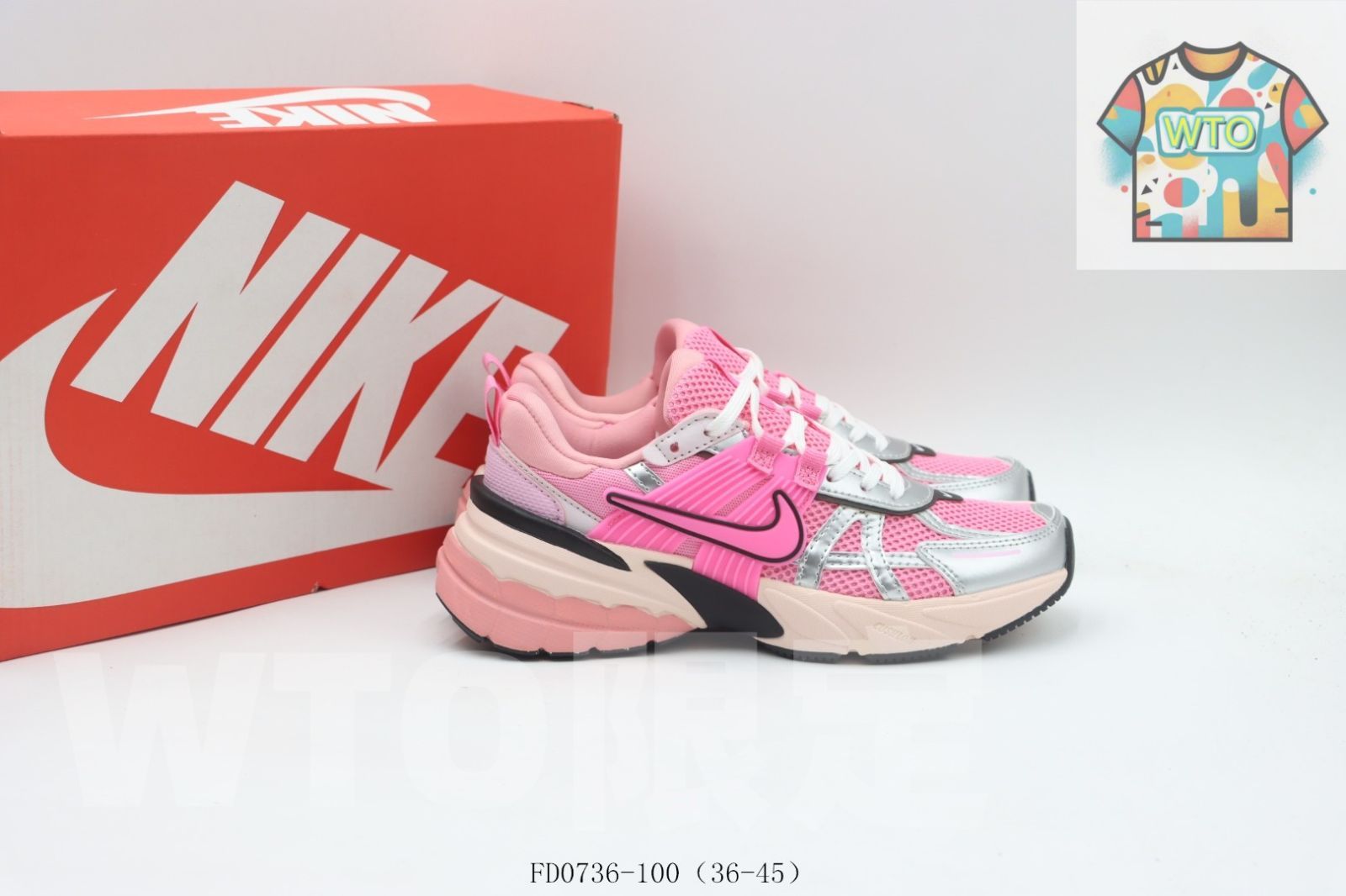 NIKE ランニングシューズ　27.0㎝ ナイキ（NIKE）ランニングシューズ フリー ラン フライニット NN