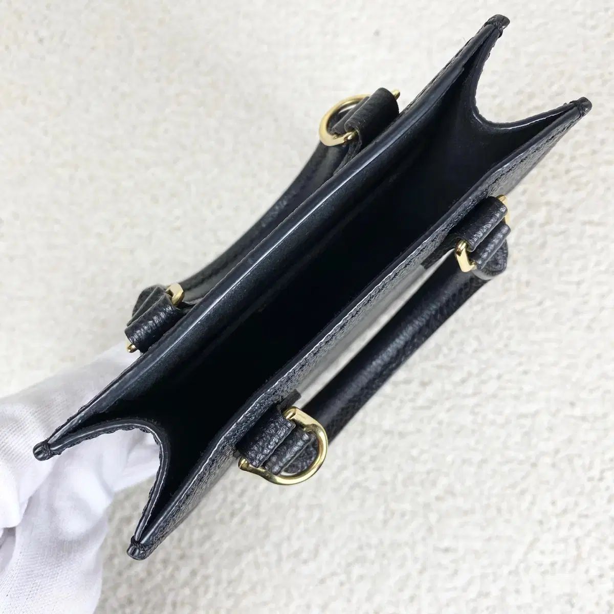 ルイヴィトン プティ