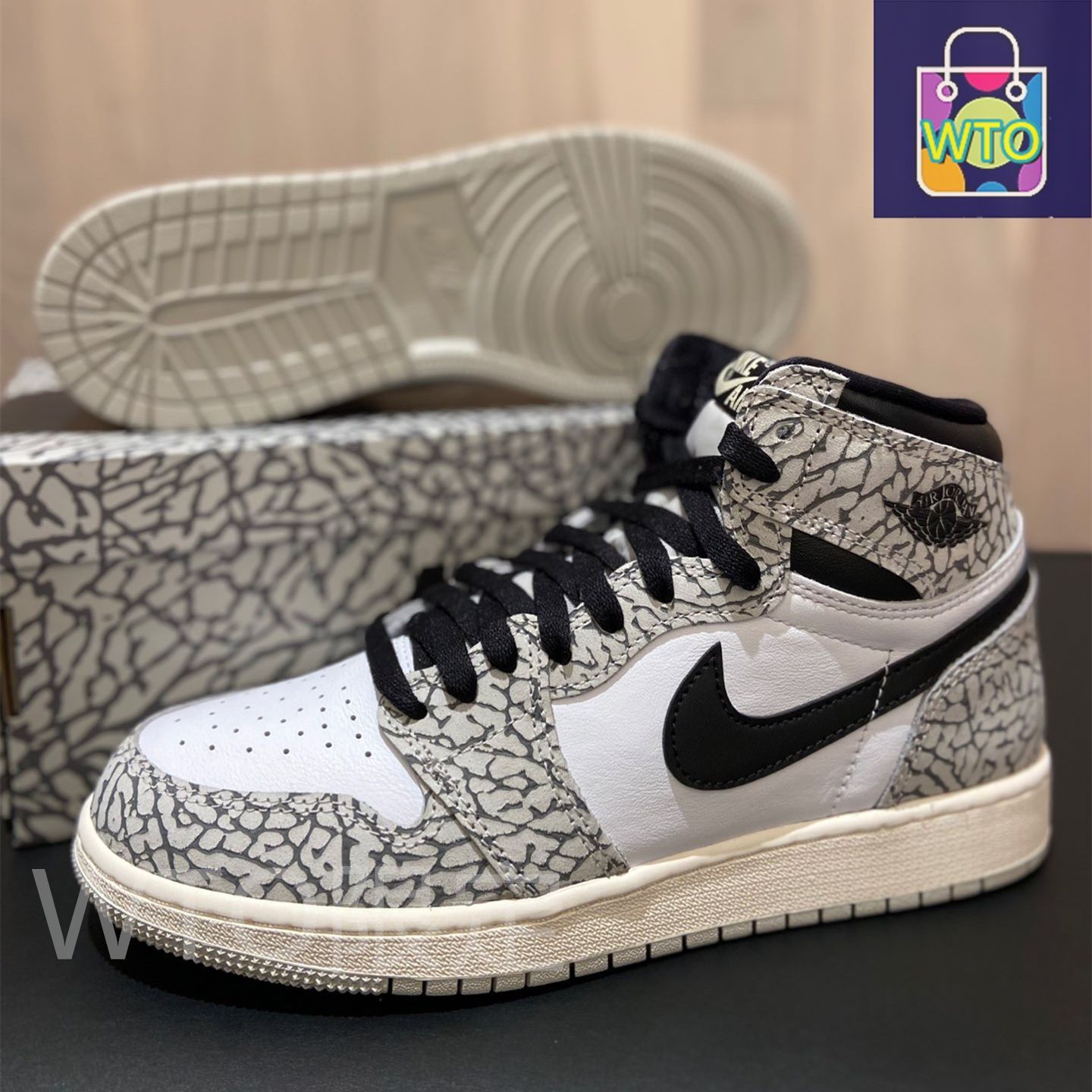 NIKE AIR JORDAN 1 RETRO HIGH OG White Cement ナイキ エア
