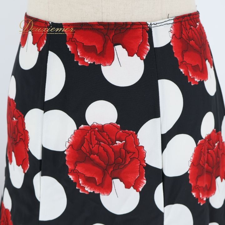 フラメンコ 社交ダンススカート 黒と赤の花柄 フラメンコ ファルダ