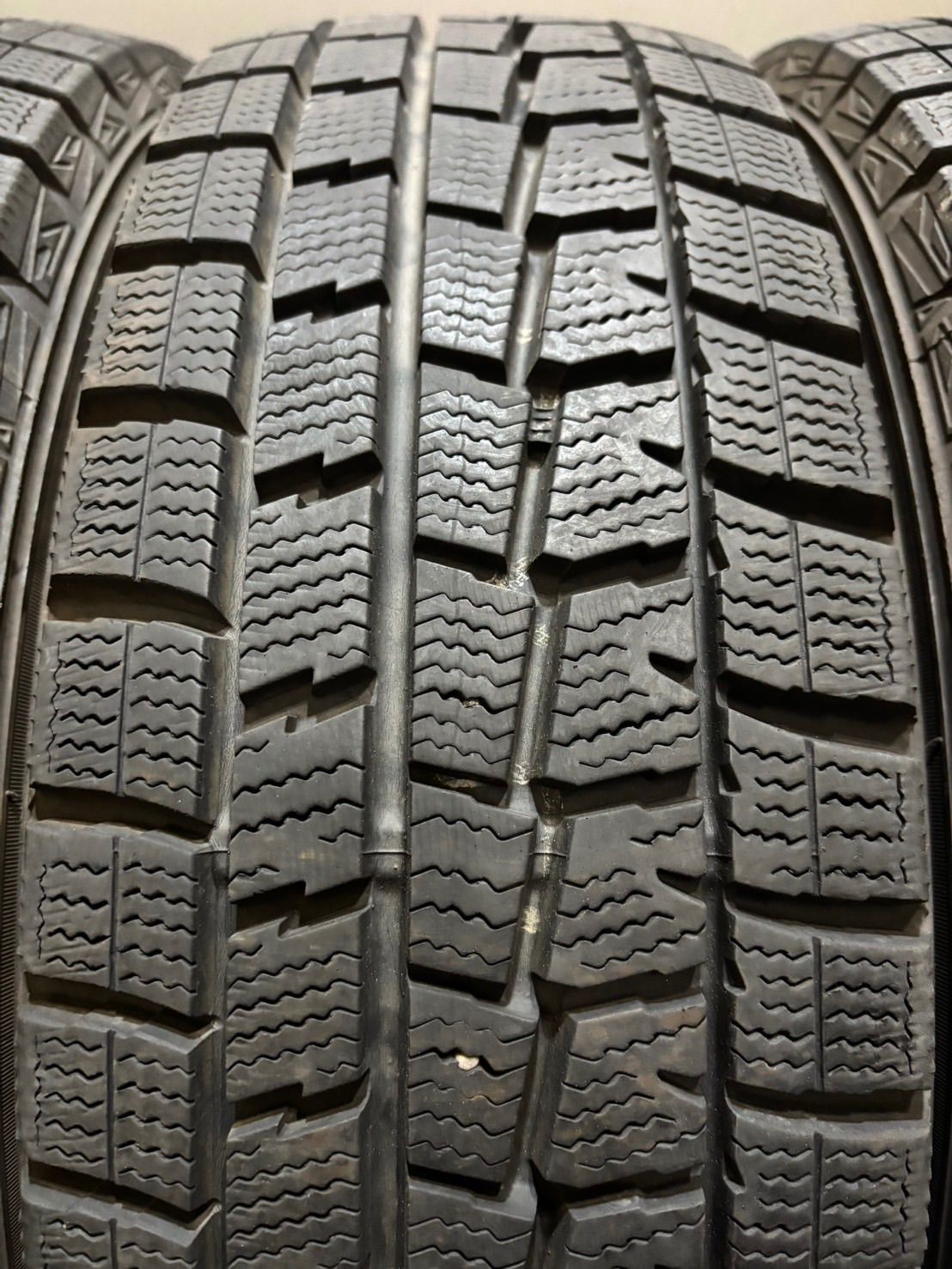 60R15 DUNLOP