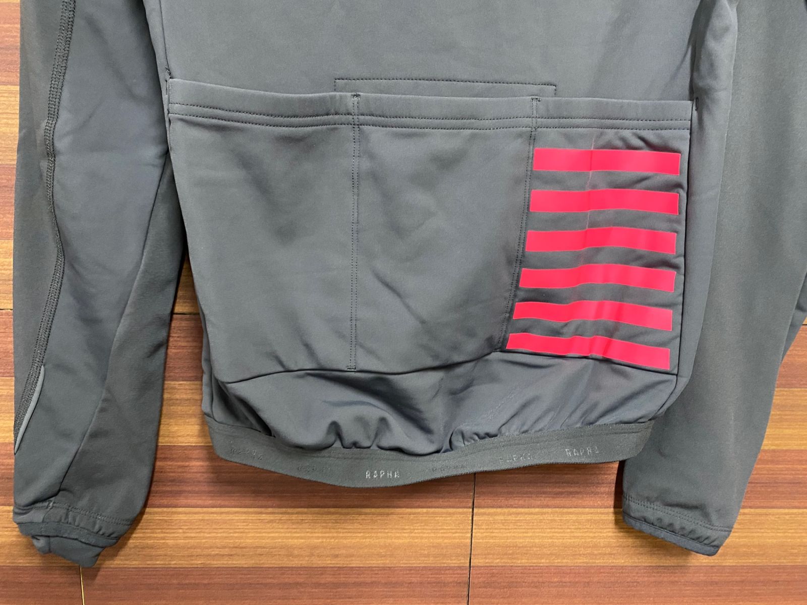 Rapha プロチームトレーニングジャケット