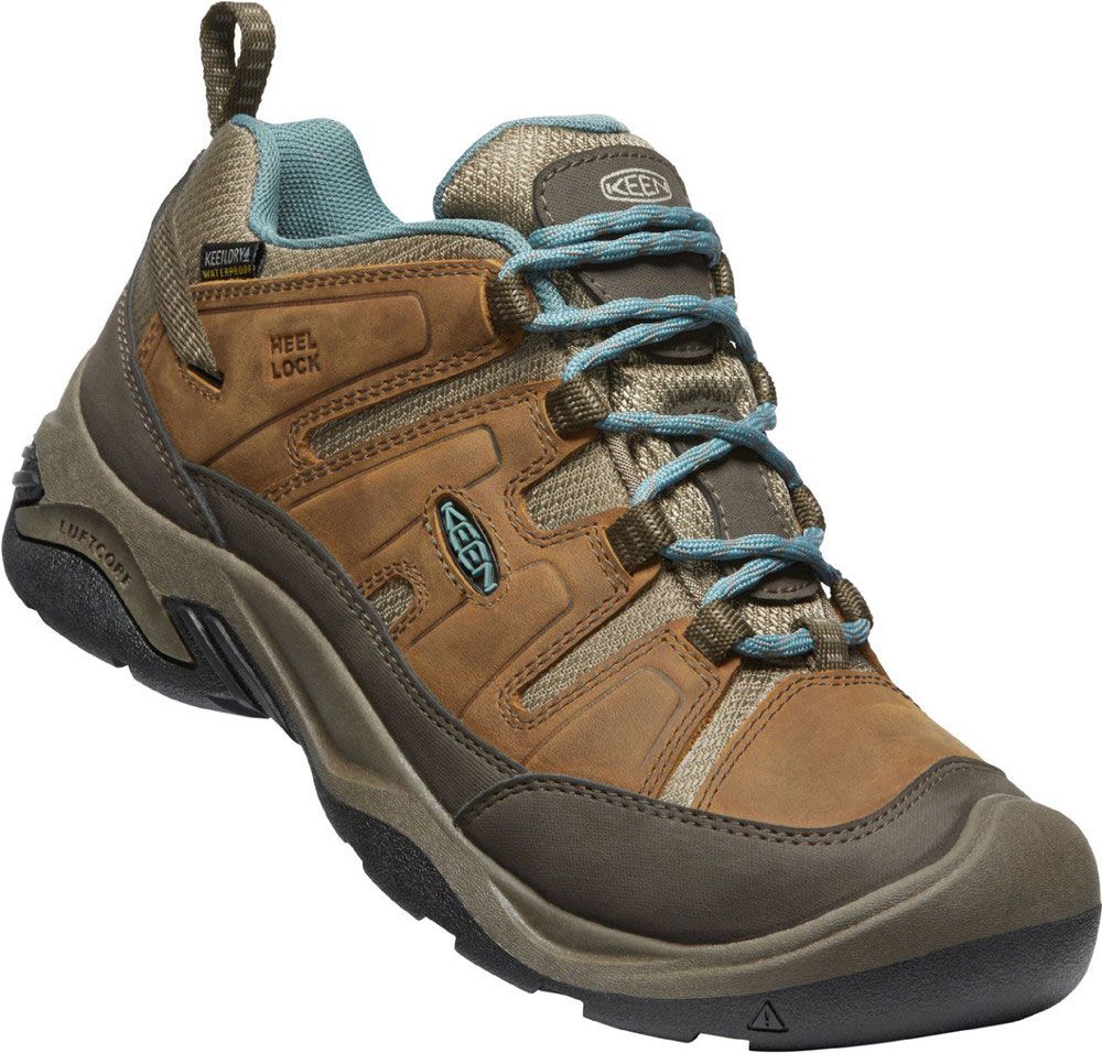 KEEN アウトドア
