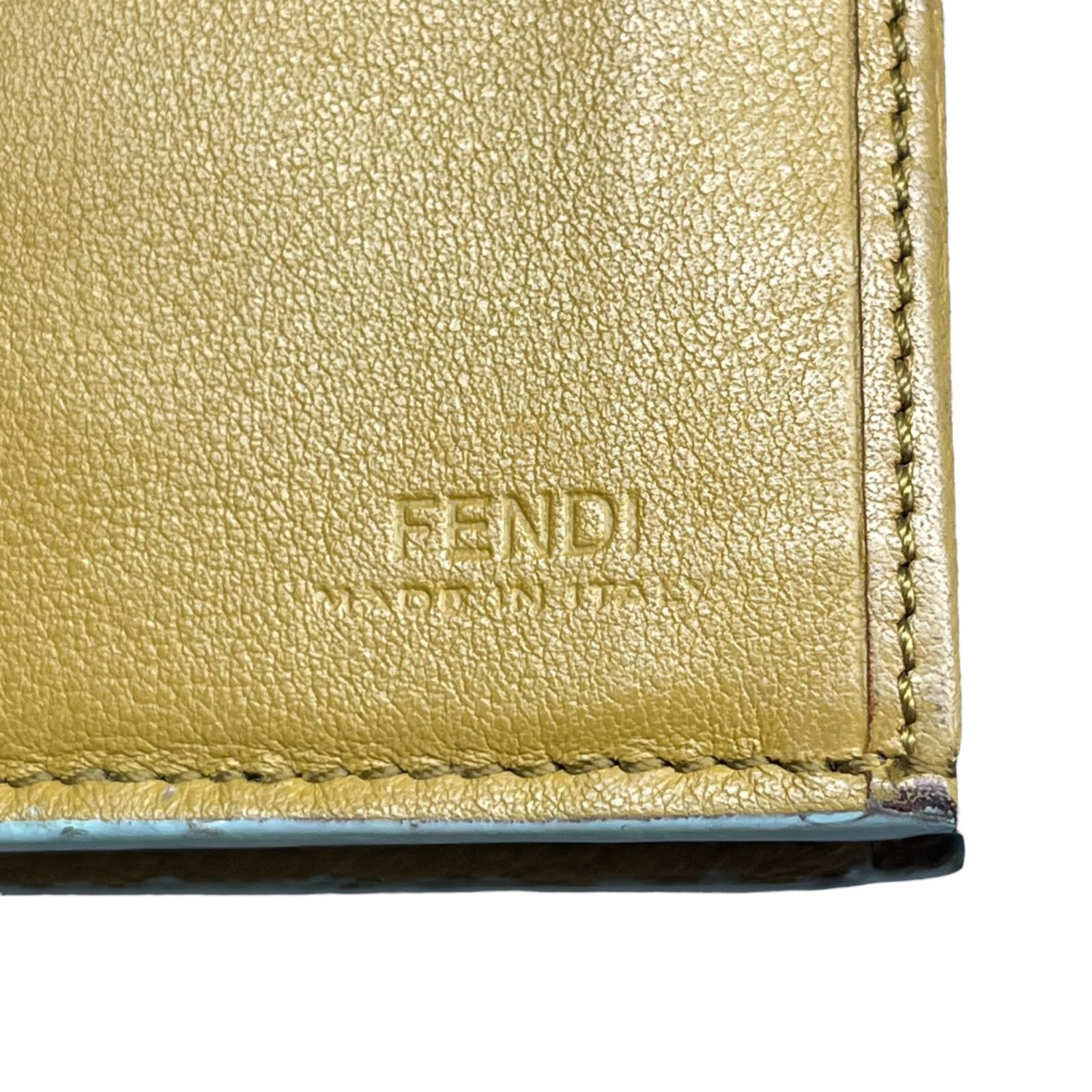 フェンディ FENDI ピーカブーコンチネンタルウォレット 三つ折り財布