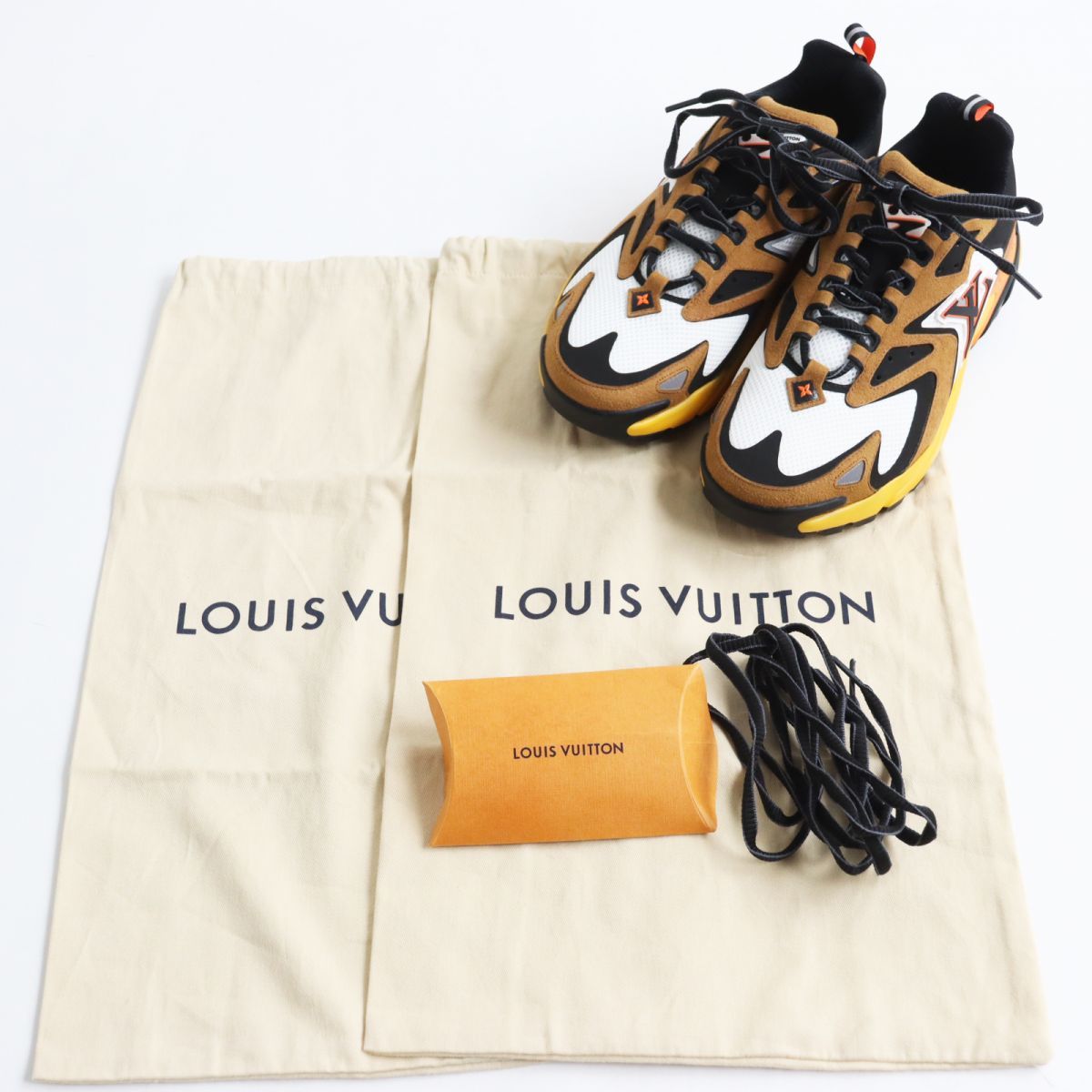 未使用品○2021年製 LOUIS VUITTON ルイヴィトン タティックライン ...