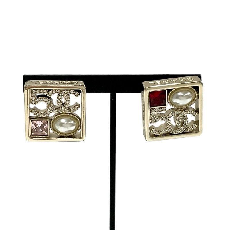 CHANEL ピアス イヤリング ゴールド ブラック ココマーク N5 シャネル CHANEL ピアス ココマーク ロゴピアス CHANEL PIERCE