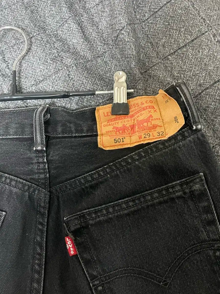 ヴィンテージ LEVI S リーバイス 501 ブラックデニム 29 32