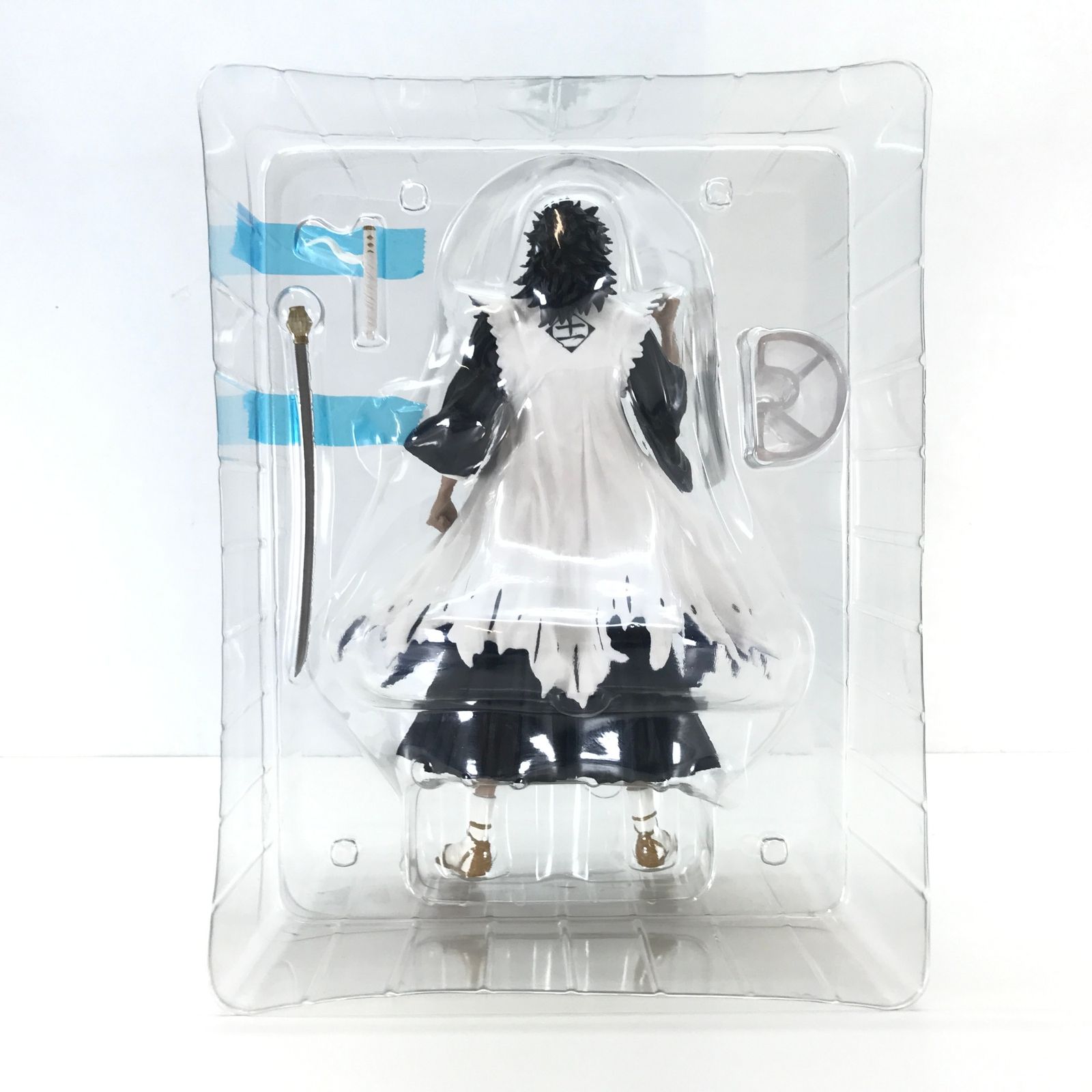 新品●全4種8箱入り●BANDAI●ブリーチキャラクターズフィギュア バンダイ 商品・サービスサイト | BLEACH-ブリーチ