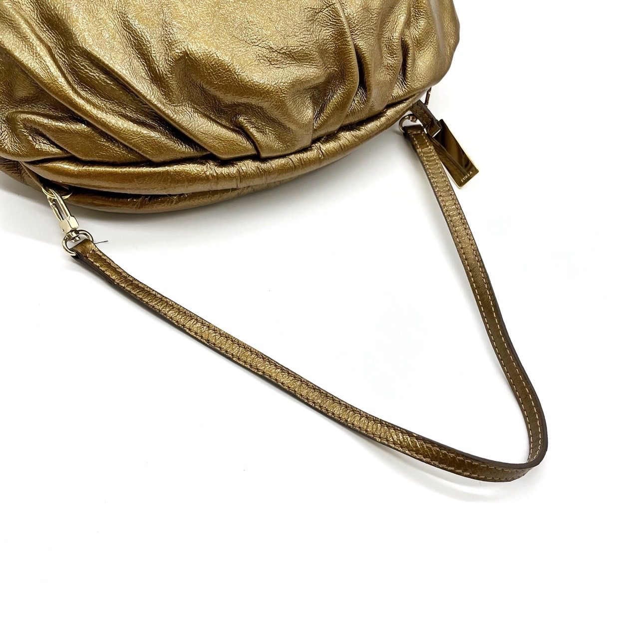 良品】 FURLA フルラ ハンドバッグ パーティバッグ ギャザー レザー 革 