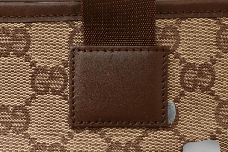 GUCCI　トートバッグ　GGキャンバス　レザー　肩掛け　A4サイズ　ベージュ GUCCI グッチ トートバッグ/ショッピングバッグ A4 GGキャンバス