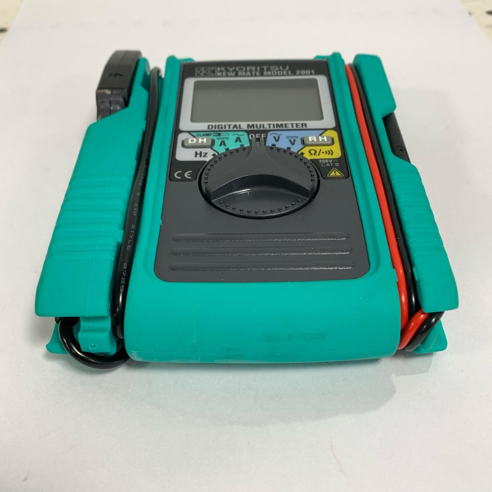 デジタルマルチメーター