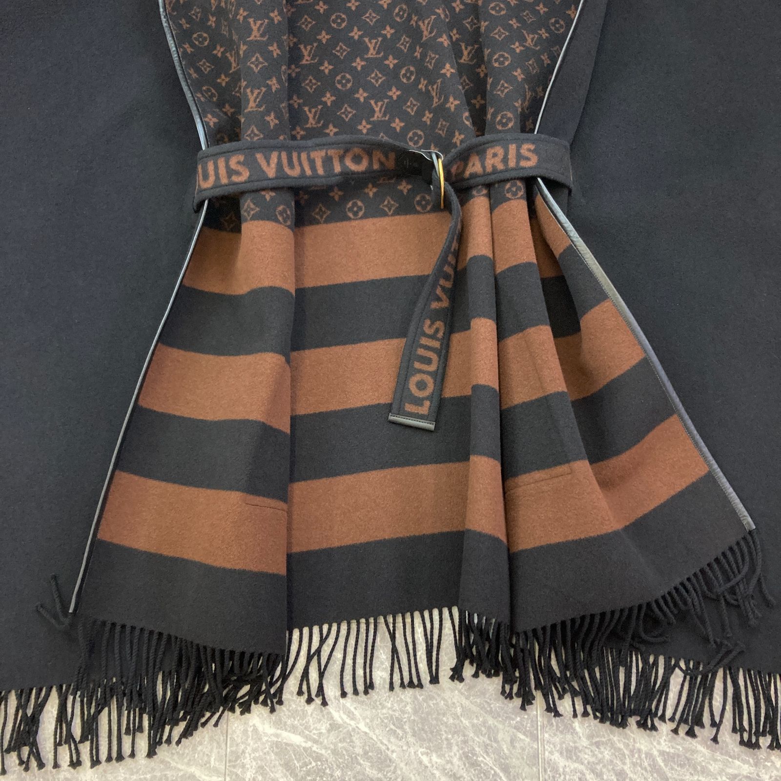 LOUIS VUITTON ルイヴィトン フーデッドケープ ポンチョ 楽天市場】【20％OFFクーポン対象】ルイ・ヴィトン LOUIS VUITTON