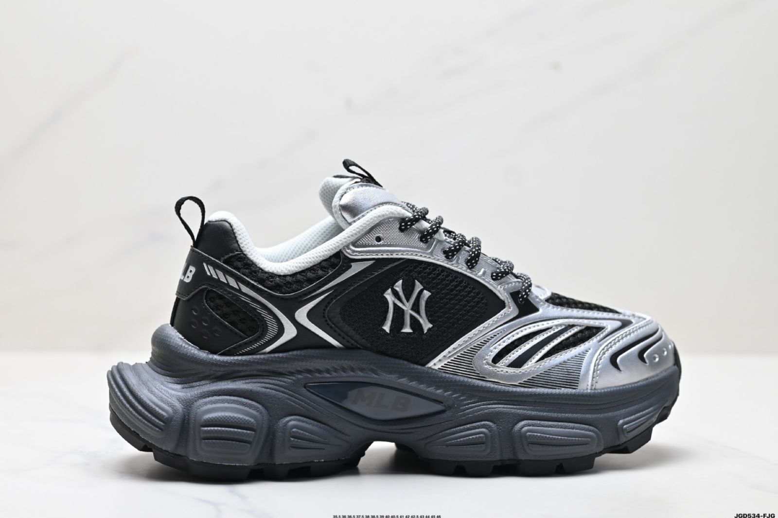 MLB■WINNER Chunky■送料込 今日特価】MLB Winner Chunky ユニバーサルで快適なレジャー