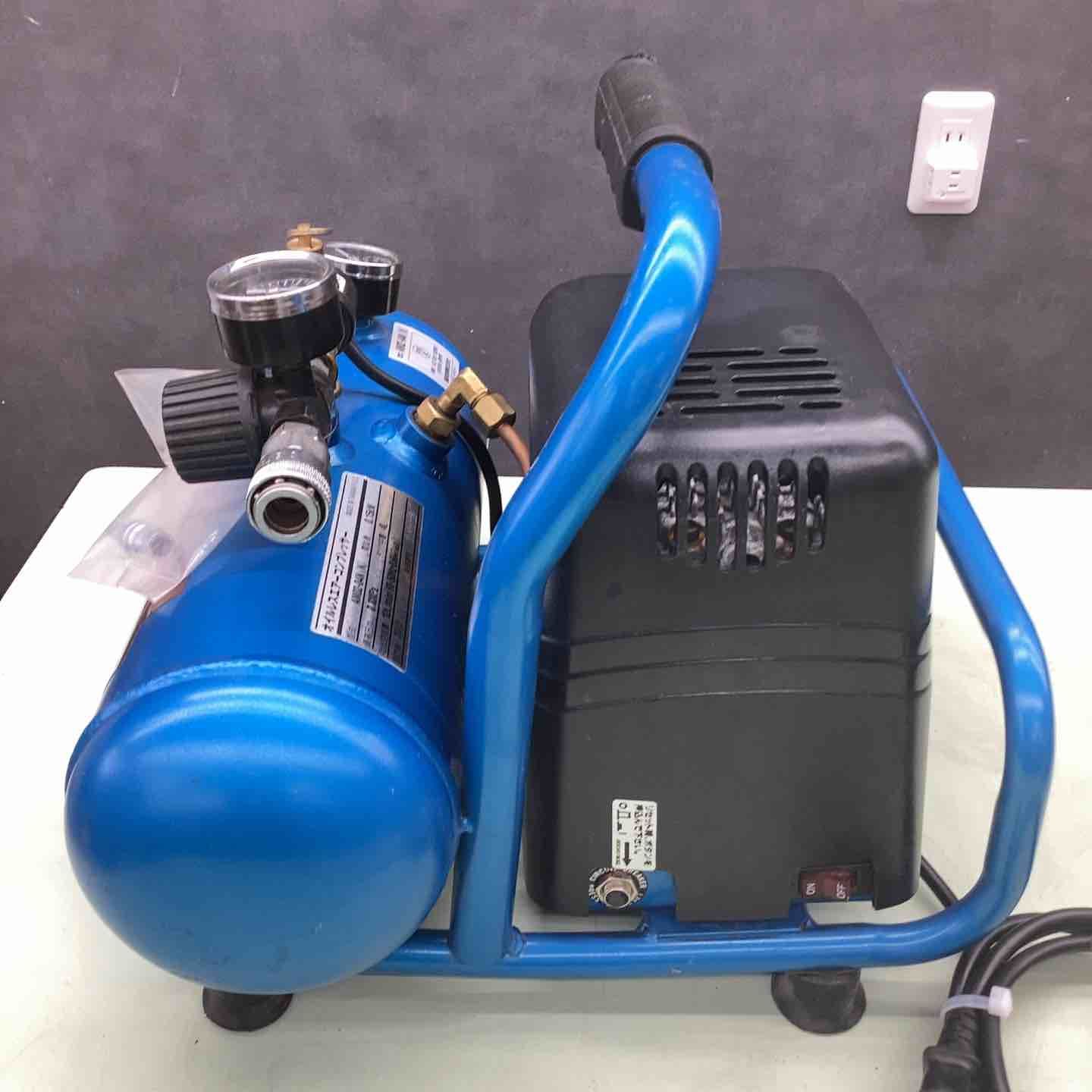 ◇E-Value 常圧エアーコンプレッサー AM02-04N【越谷店】 ◇E-Value 常 