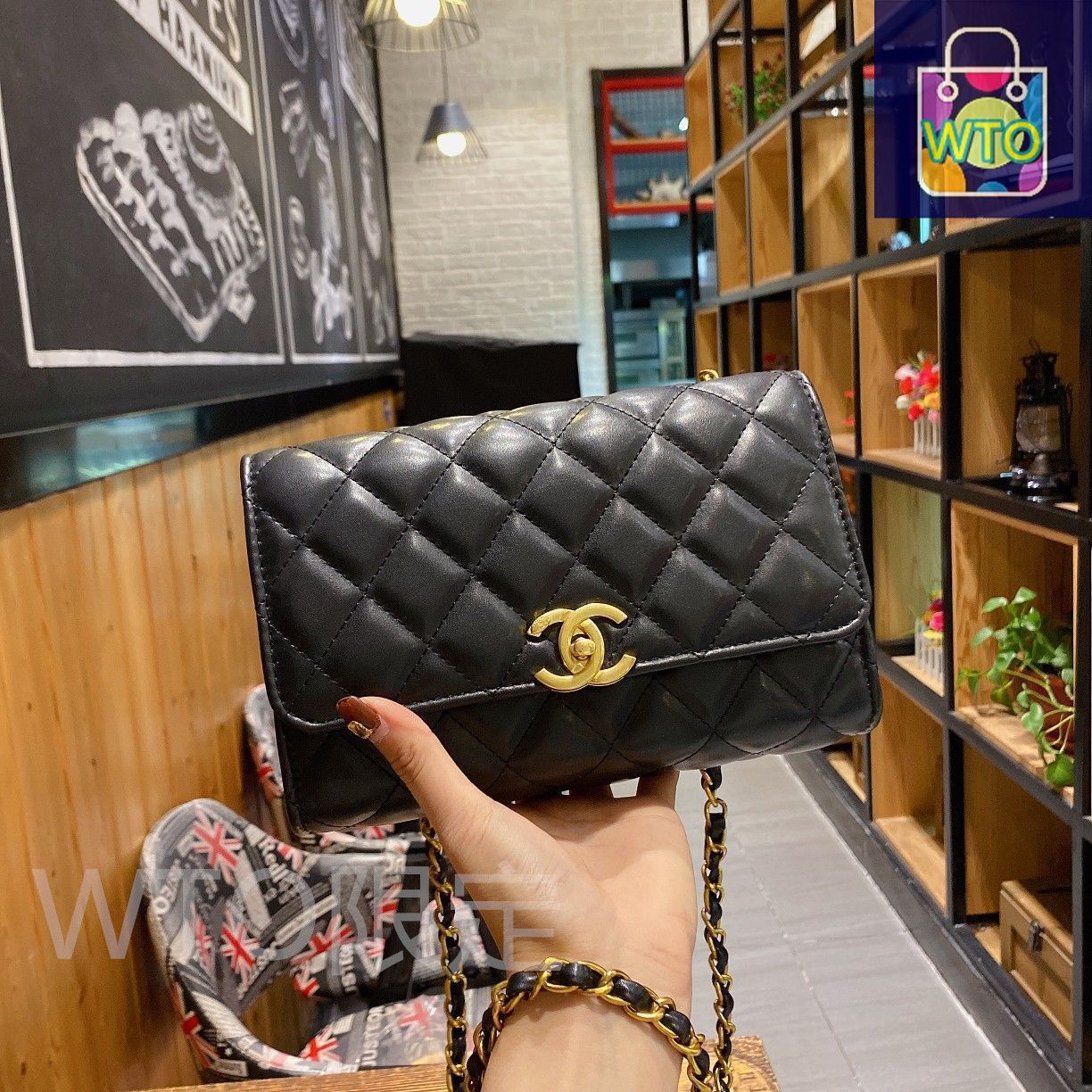 ジョジョン／CHANELハンガー3点セット ジョジョン／CHANELハンガー3点セット CHANEL - CHANEL ハンガー