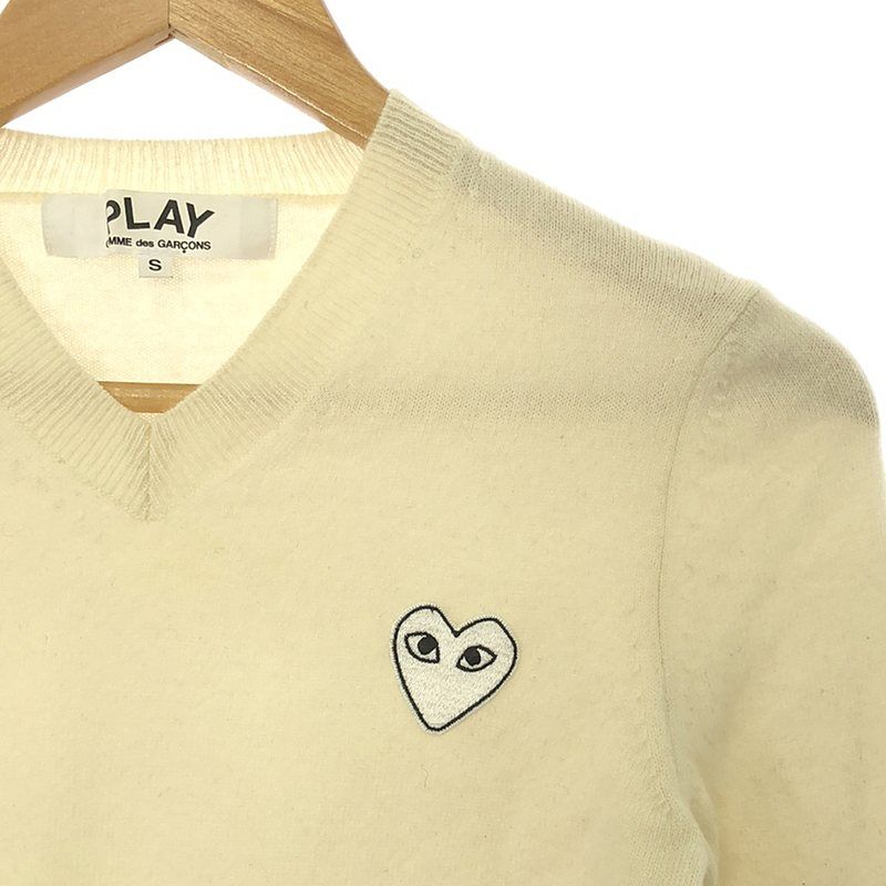 PLAY COMME des GARCONS / プレイコムデギャルソン | ウール ハート ワッペン ニット プルオーバー | S | アイボリー系 | レディース PLAY COMME des GARCONS / プレイコムデギャルソン | ウール