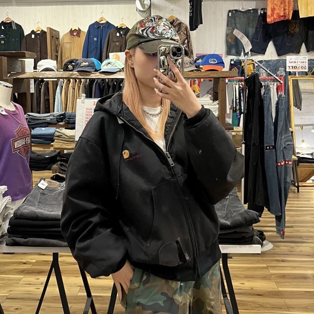 Carhartt/カーハート】アクティブジャケット - メルカリ