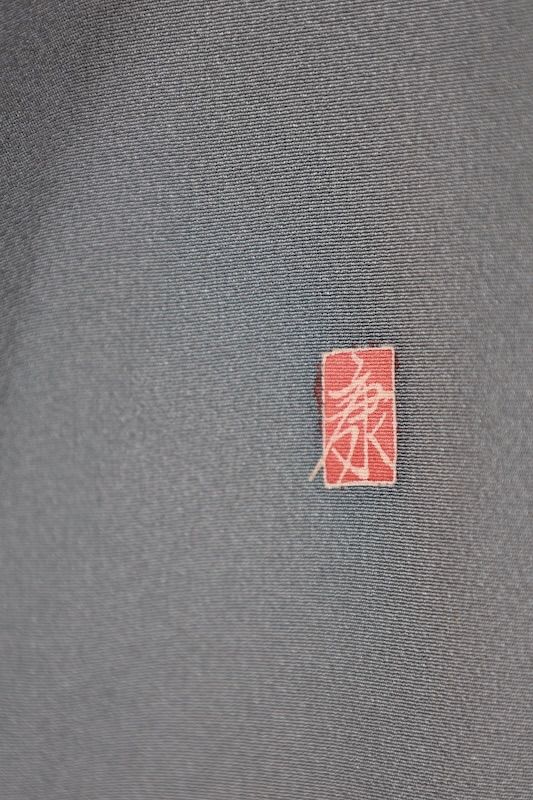 色留袖　グレー　ひわ　茶　緑　紫　ゴール花　波　七宝　手描き京友禅　五つ紋　だきみようが　作家者 A032 色留袖 グレー ひわ 茶 緑 紫 ゴール花 波 七宝 手描き京友禅 五つ紋