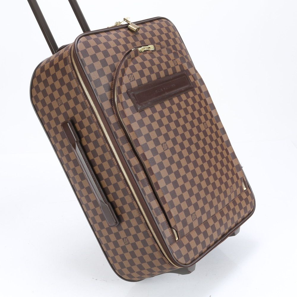 Louis Vuitton ベガス55 モノグラム キャリーケース 2輪 スーツケース