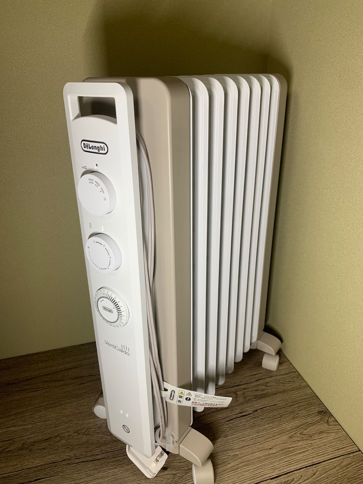 DeLonghi Vento 3 オイルヒーター RHJ21F0812-WH デロンギ オイル