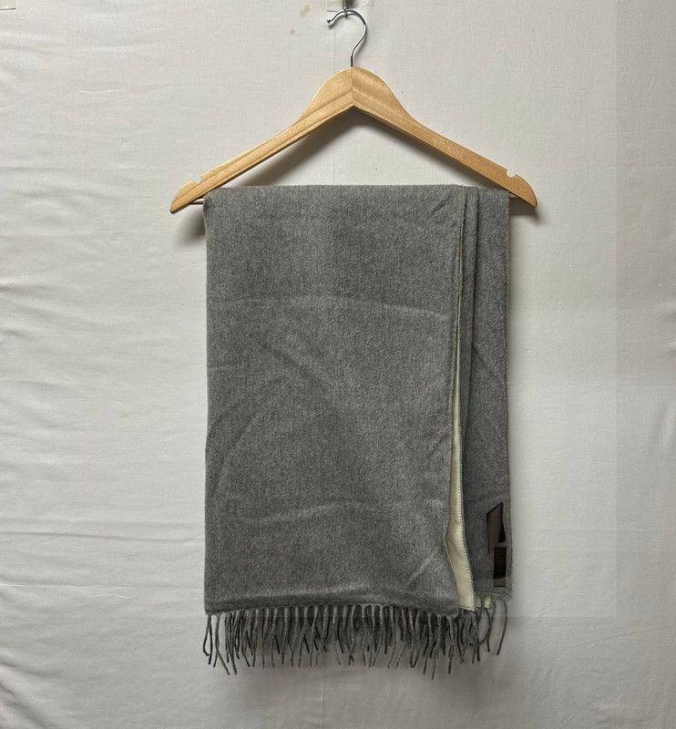 中古品】LOEWE ロエベ ストール カシミヤ100%/ゴートレザー 山羊