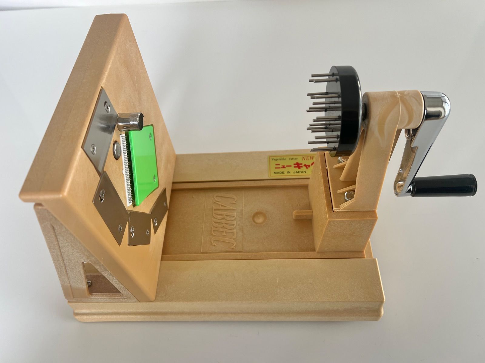 ニューキャベック NEW