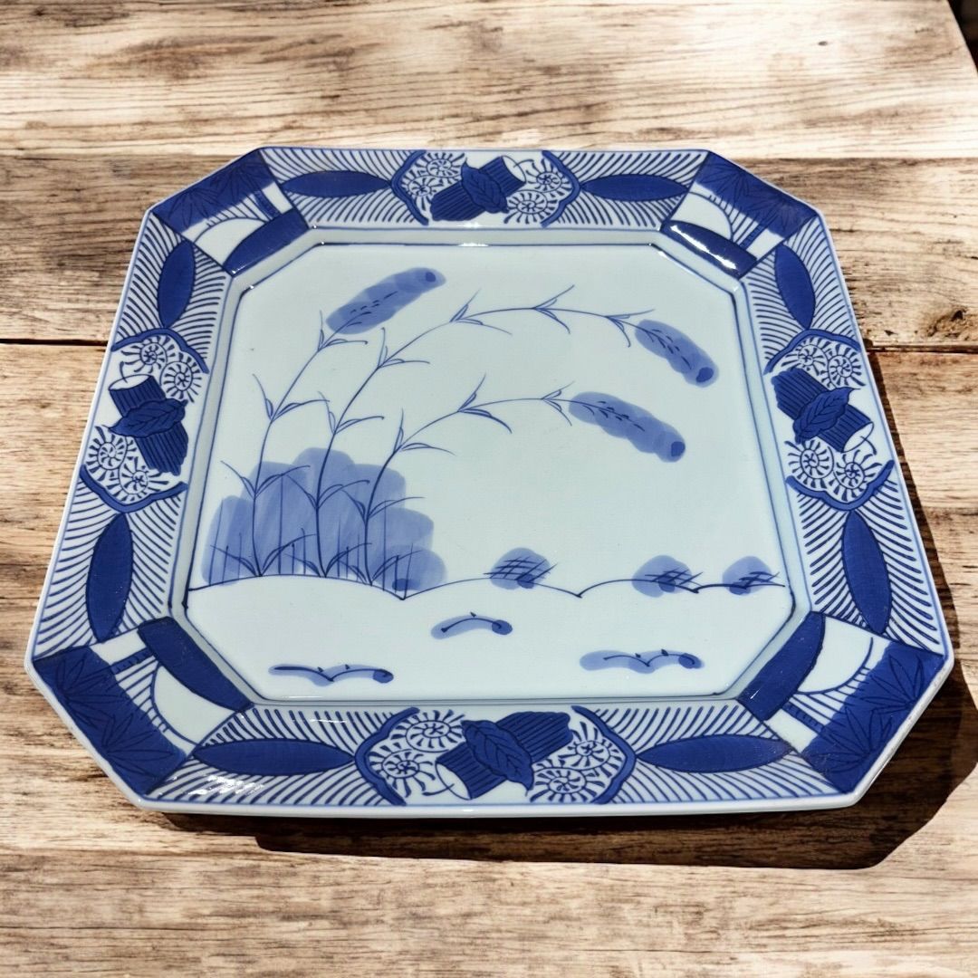 有田の代表的窯元 有田焼の三右衛門の特集 有田焼 膾皿（福