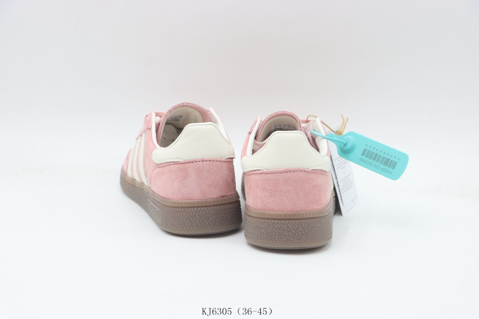 今日 アディダス