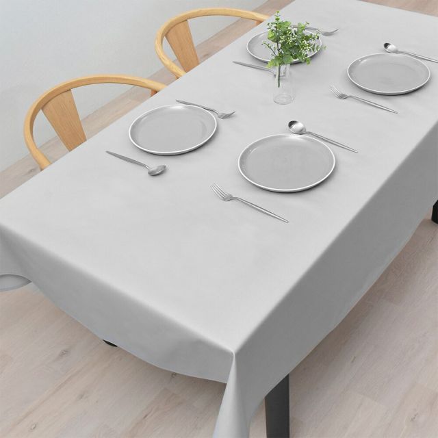 COLORFUL CANDY STYLE 新品 テーブルクロス 142×210cm ラミネート 無地