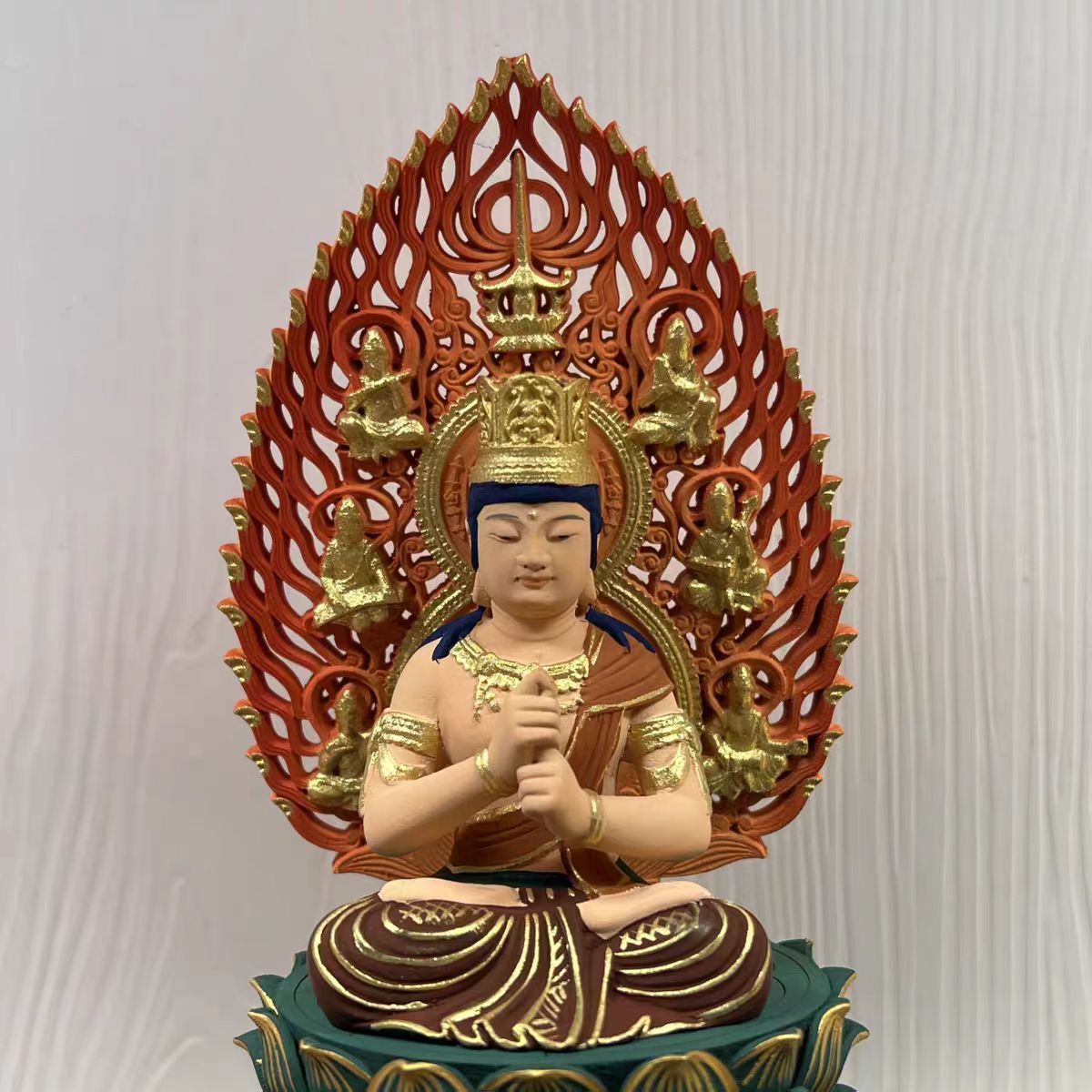 柘植の木 飛天光背