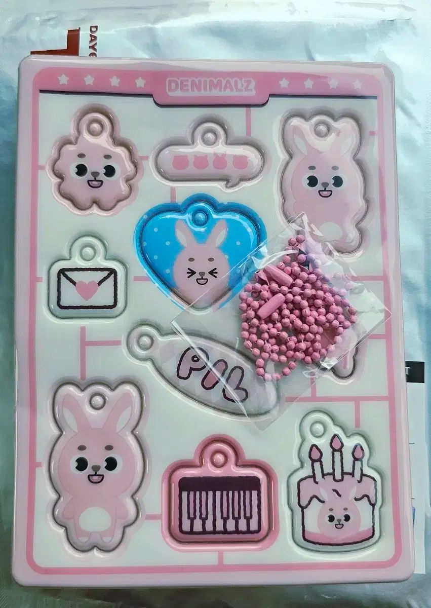 新品♡DAY6.ウォンピル.フェイスポーチ.PIL.デニマルズ.wonpil Wonpil | eBay