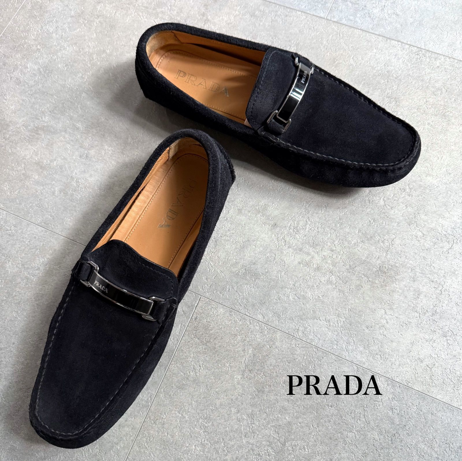 PRADA プラダ ドライビングシューズ ローファー ロゴプレート ブラック シルバー金具 スエード スリッポン 6 1|2 26.6cm メンズ靴