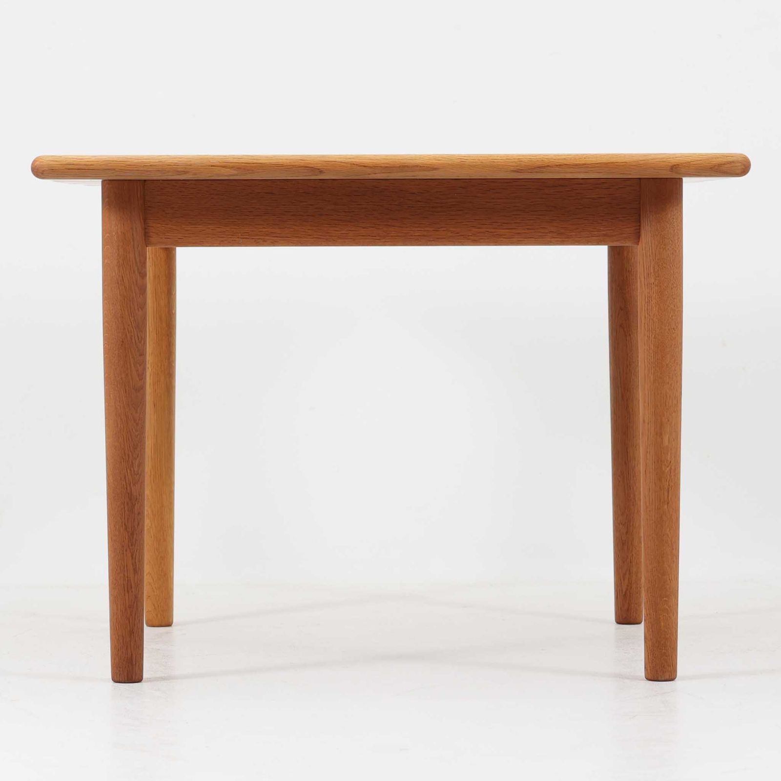 Hans J. Wegner センターテーブル GE80/86 オーク無垢 幅75cm