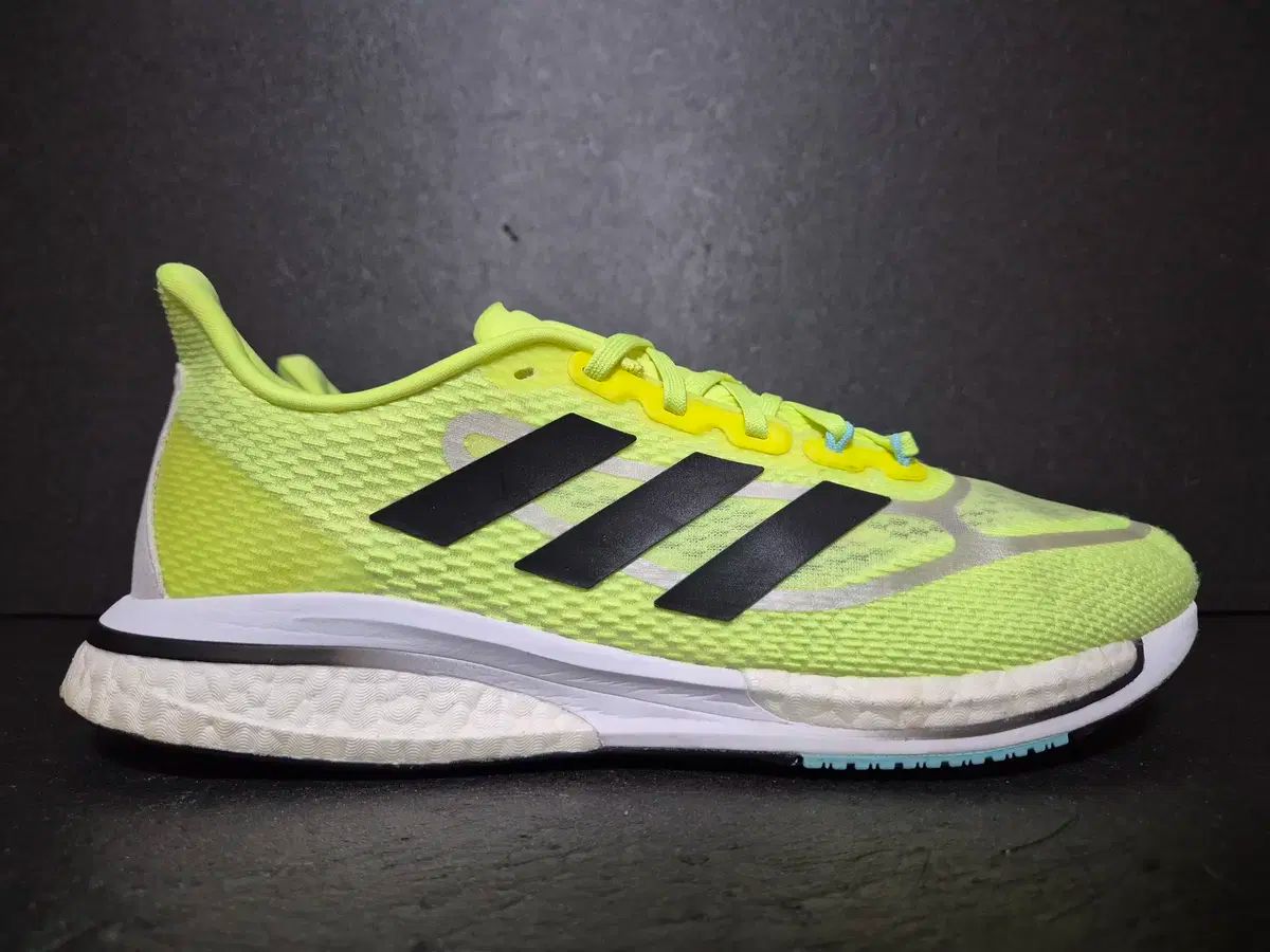 adidas(アディダス) メンズ ランニングシューズ 275