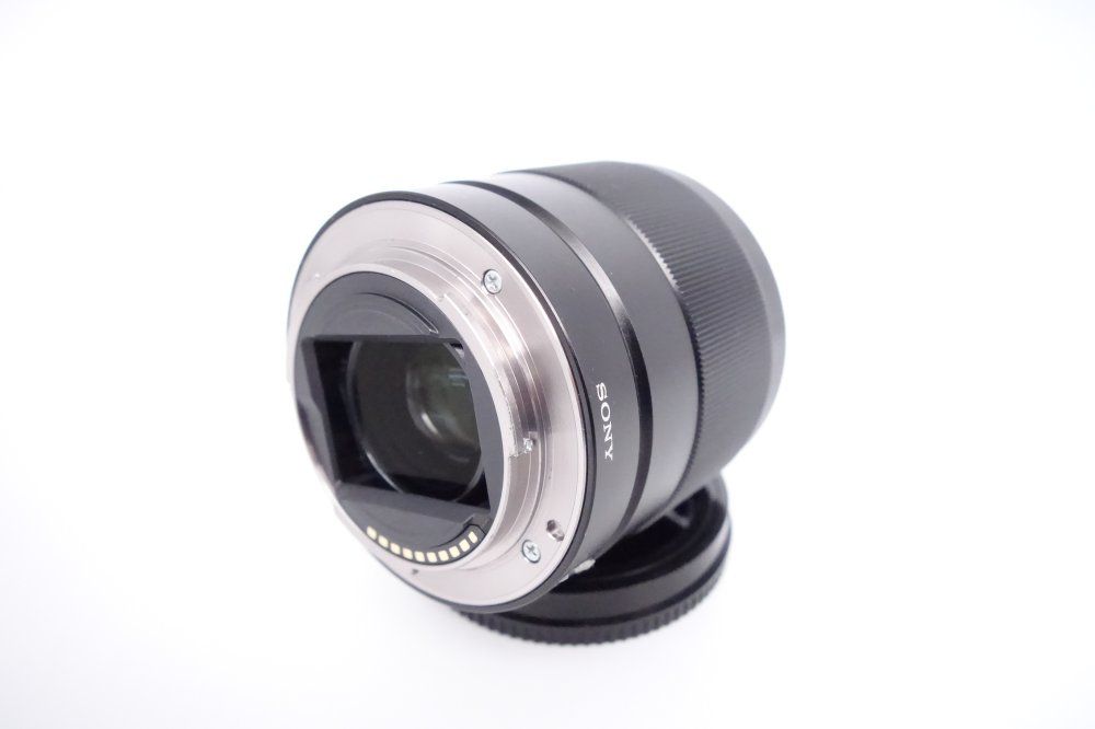 フルサイズ対応】Sony 単焦点レンズ FE 28mm F2 SEL28F20 極上品