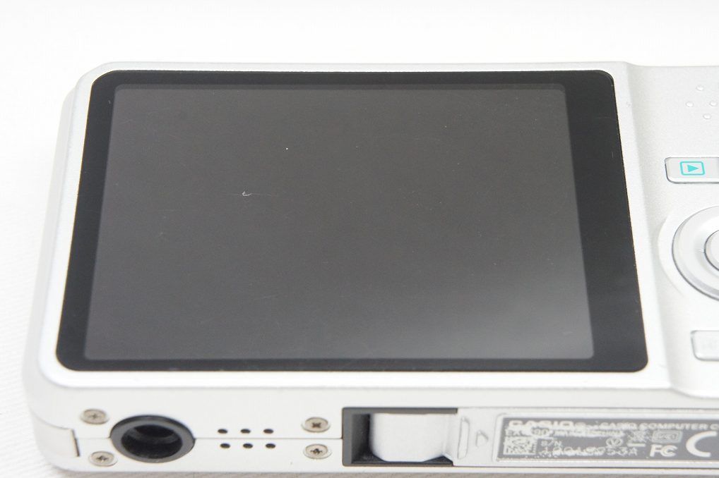 CASIO カシオ EXILIM EX-Z90 コンパクトデジタルカメラ シルバー 250814a