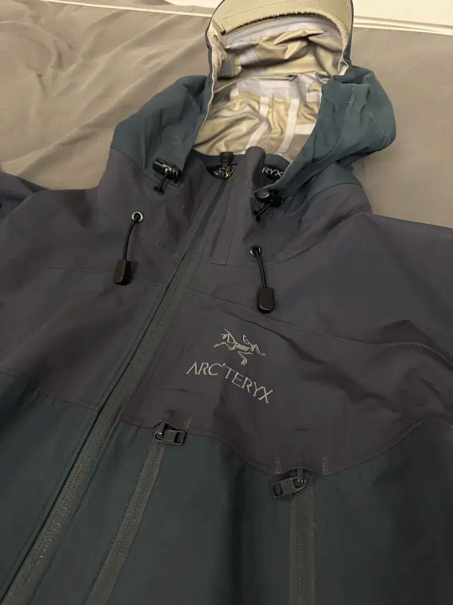 アークテリクス