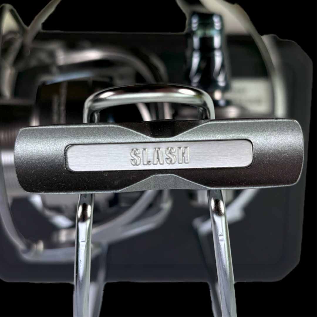 スラッシュSLASH リジッドRIGID 4000HG 4909858210172 スピニング