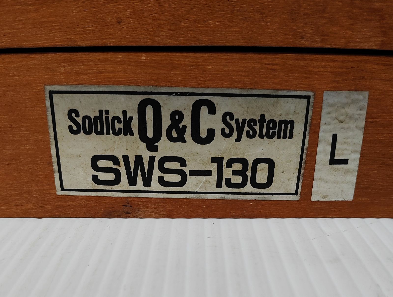 ワイヤーカット治具