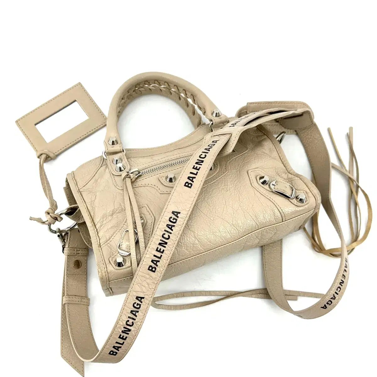 BALENCIAGA(バレンシアガ) クラシック シティ ロゴ ストラップ 